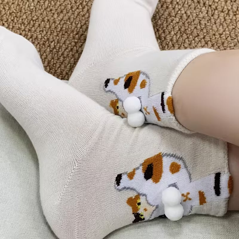 Calcetines de gato con bolas